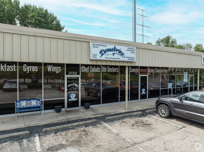 For Greek foor in Golf Manor stop by Demetrios V.