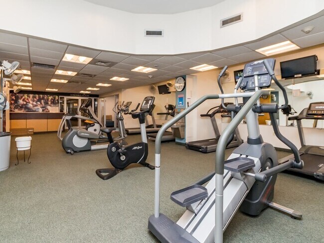 The Brook House unit 812, Brookline, MA 02445 - photo 7