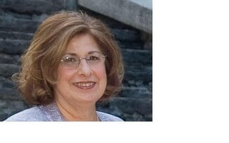 Gloria Khoury