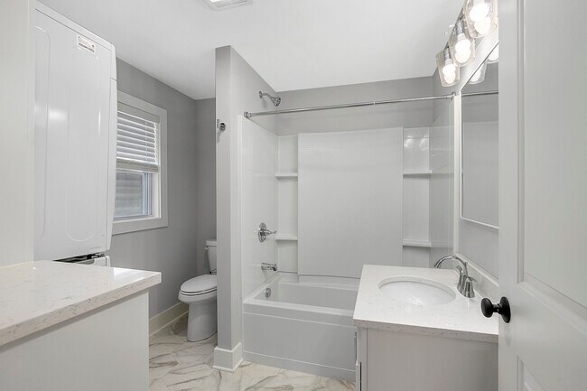 751 Veto St NW unit 2, Grand Rapids, MI 49504 - photo 6