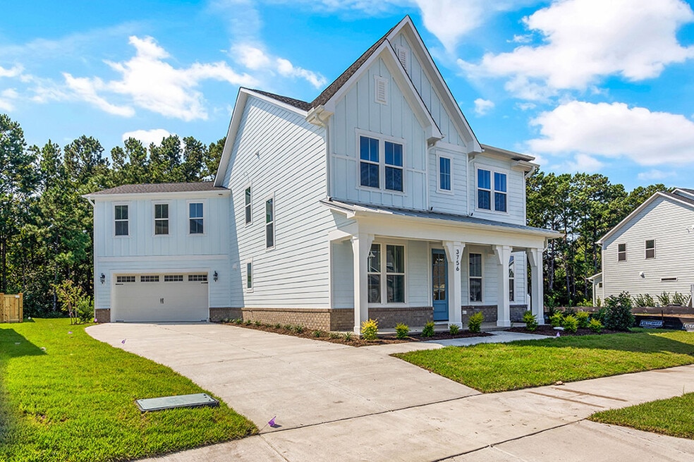 3620 Mason Port Dr unit 36458921, Wilmington, NC 28409 - photo 1