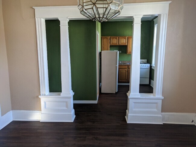 55 E Columbus Ave, Pittston, PA 18640 - photo 6