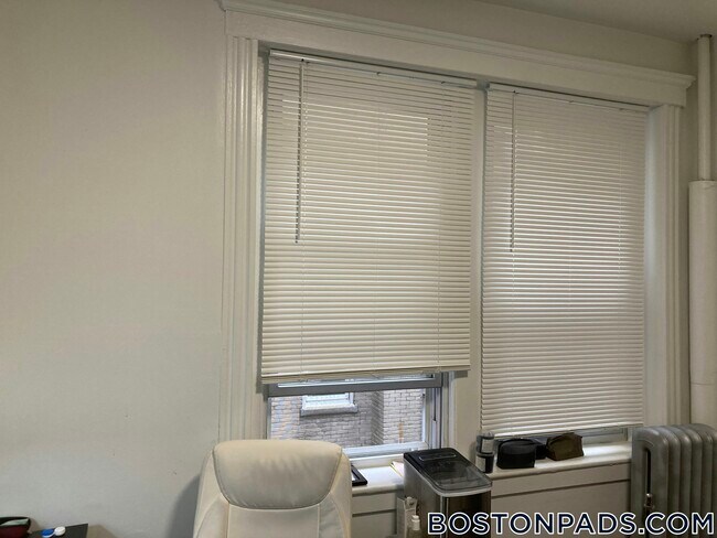 89 Park Dr unit 5, Boston, MA 02215 - photo 6