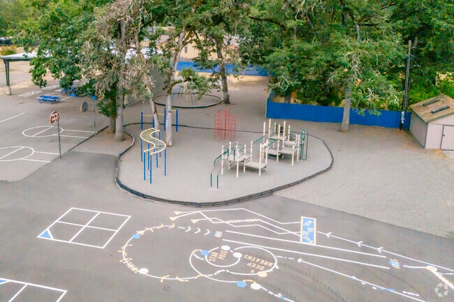 Roseburg’s Winchester Elementary: Inspiring students every day.