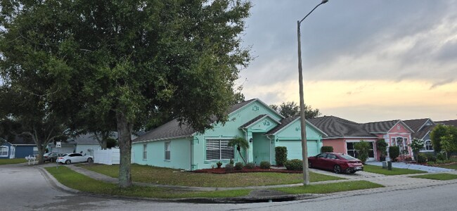 990 Kenbar St, Haines City, FL 33844 - photo 2