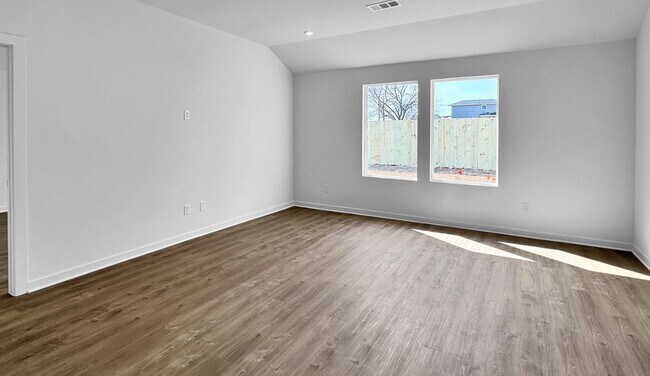 591 Mac St, Prairie Grove, AR 72753 - photo 5