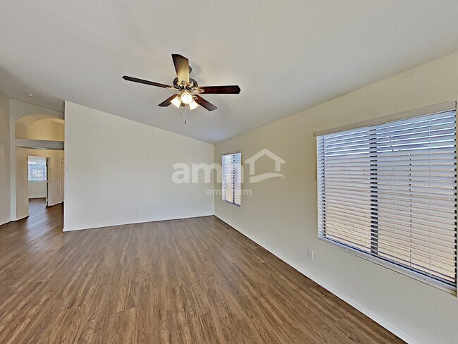 7547 W Vermont Ave, Glendale, AZ 85303 - photo 5