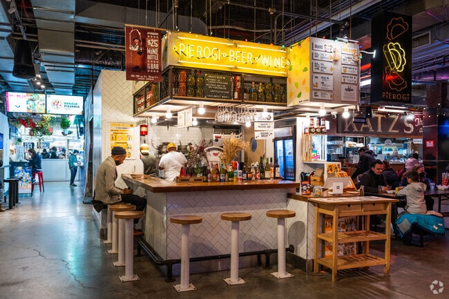 Foodies flock to Dekalb Market in Downtown Brooklyn.