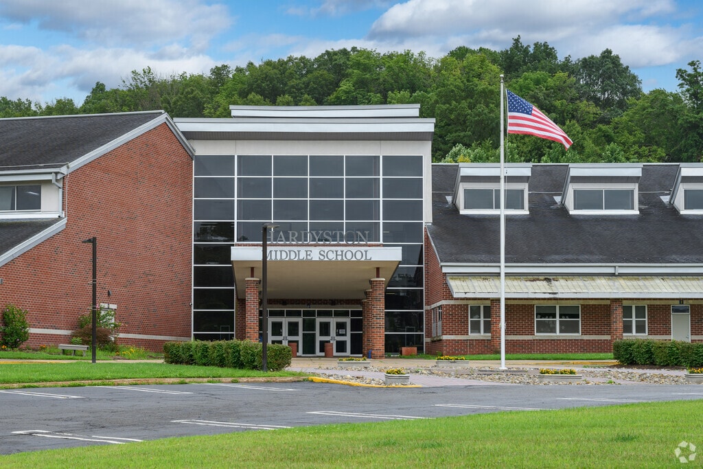 Hardyston Township Middle School