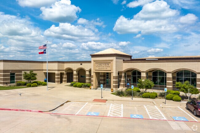 Lakeview Elementary School is where every child shines in Trophy Club.