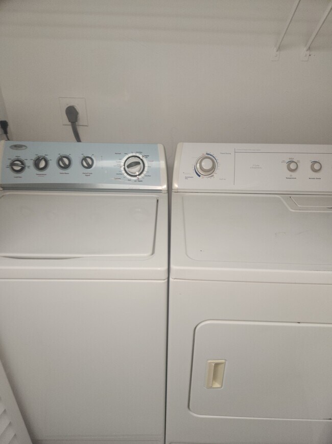 6292 NW 186th St unit 303, Hialeah, FL 33015 - photo 6