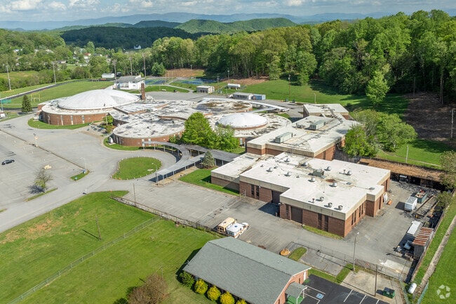 Sullivan Central Middle School in Blountville is rated B-minus by Niche.