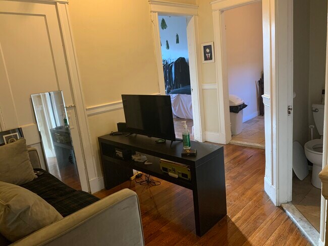 10 Saint Germain St unit 3, Boston, MA 02115 - photo 3