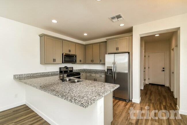 9315 E Strobe Ave, Mesa, AZ 85212 - photo 5