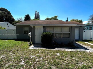 326 N 24th Ave, Hollywood, FL 33020