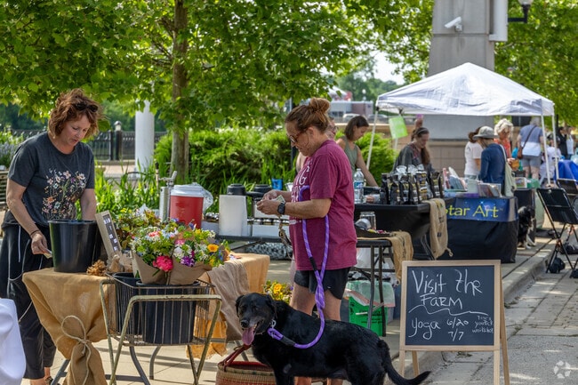 For fresh goods, Downtown Elgin Market lines Riverside Drive with local vendors.