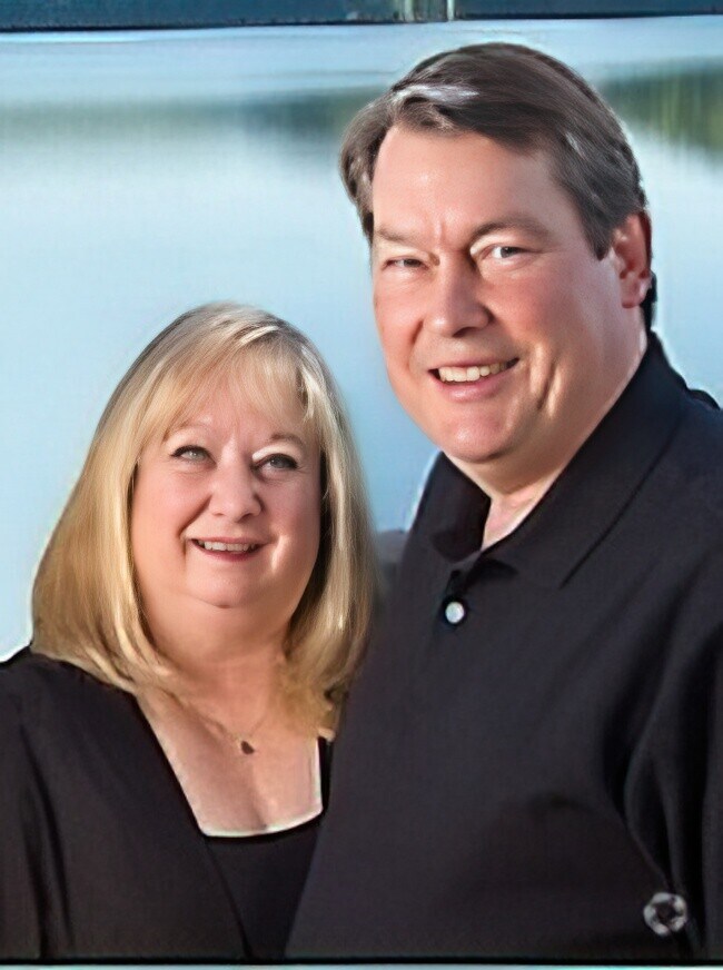 Joyce and Steve Fahl