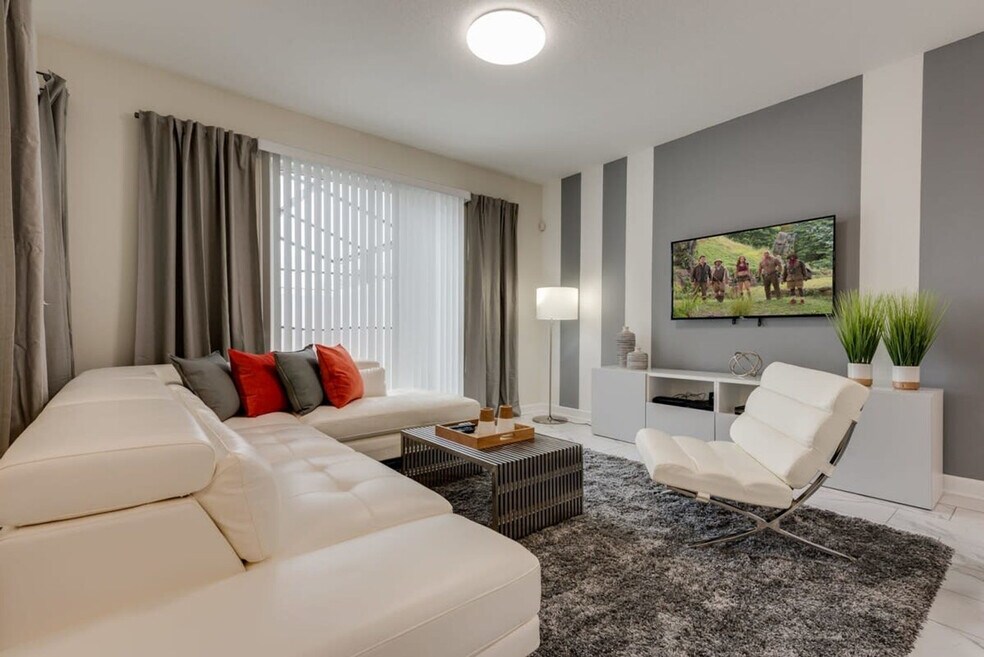 4833 Romeo Cir unit ID1280845P, Kissimmee, FL 34746 - photo 1