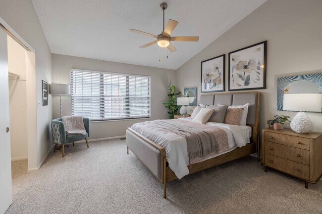 Lakeside at the Sanctuary, Columbus, OH 43235 - photo 6