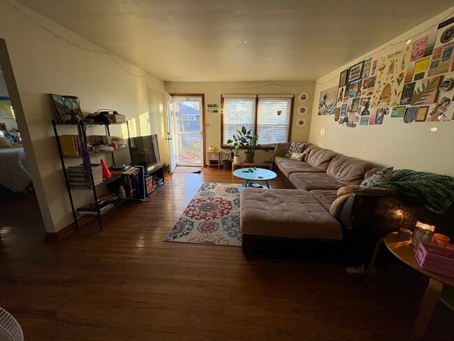 901 E Scott St unit B, Kirksville, MO 63501 - photo 3