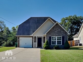 721 Wildwood Dr, Smyrna, TN 37167