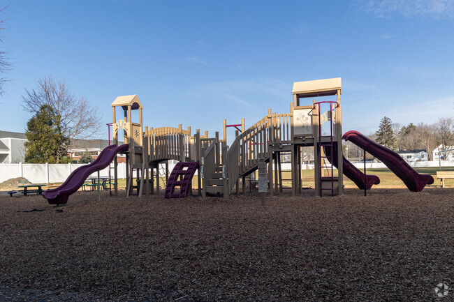 Sacred Heart School offers a variety of enrichment programs.