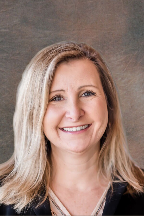 April Weaver-Taracido