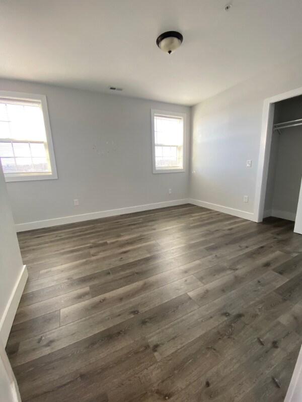 369 Haverhill St unit 502, Lawrence, MA 01840 - photo 7