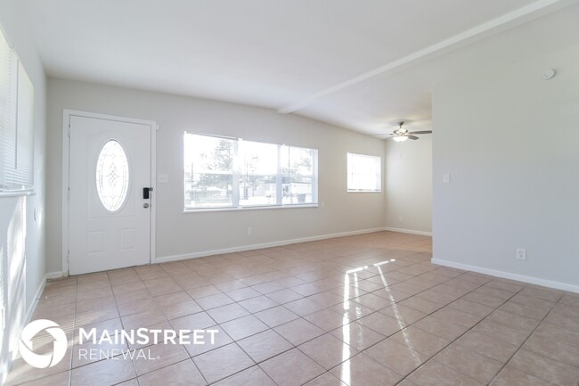 11623 Cameron St, Orlando, FL 32817 - photo 3