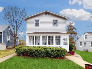 531 Fremont Ave, Lake Geneva, WI 53147