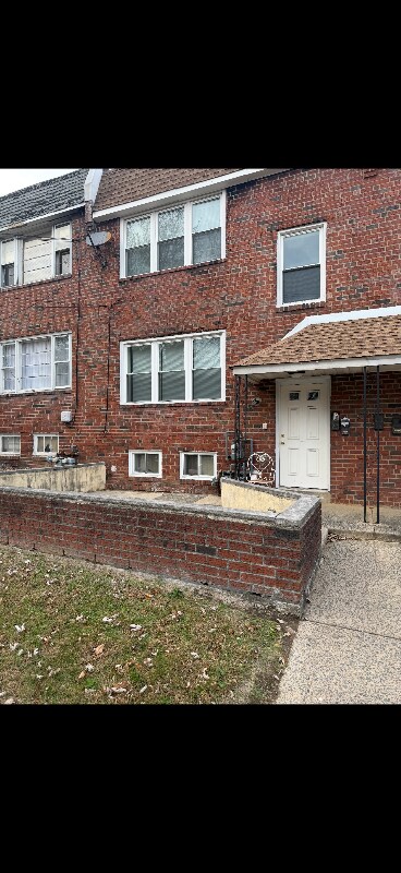 107 Main St unit 2, Darby, PA 19023 - photo 5