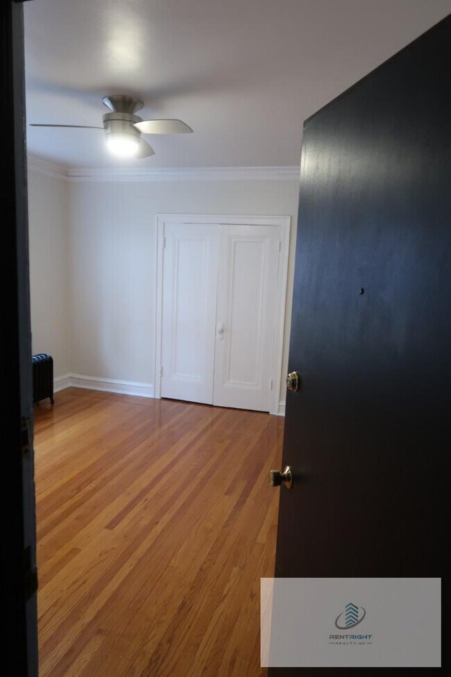 4477 N Elston Ave Unit 4509-2A, Chicago, IL 60630