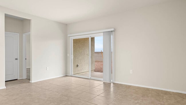 10327 W Luxton Ln unit 36202017, Tolleson, AZ 85353 - photo 6