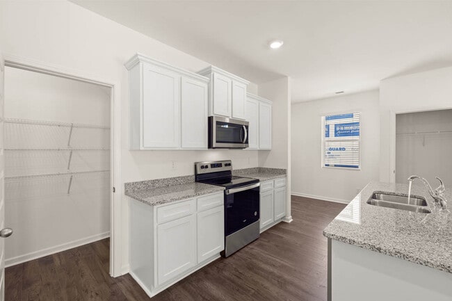 888 Lytham Dr unit 36204507, Aiken, SC 29801 - photo 7