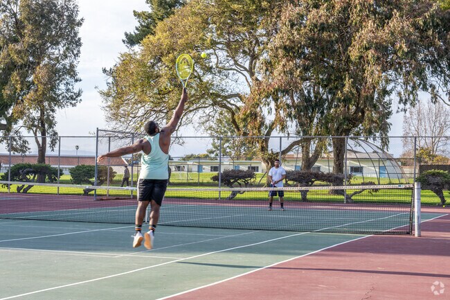 There are tennis courts at Via Marina Park.