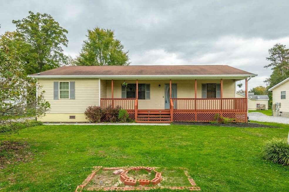 705 State Line Rd, Chattanooga, TN 37412 - photo 1