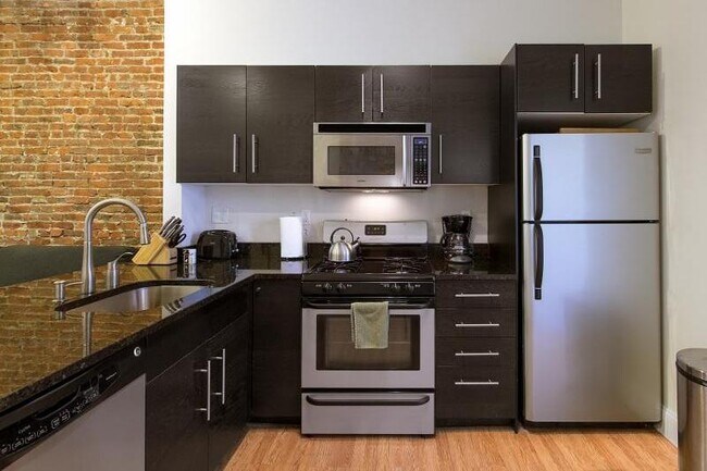 237 Northampton St unit 237 Northhampton Str, Boston, MA 02118 - photo 2