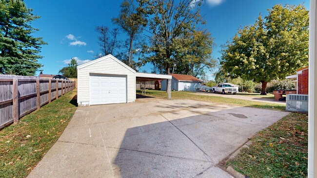 1307 Cardinal Ave, Nashville, TN 37216 - photo 4