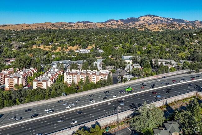 Close freeway access puts Walnut Knolls 30 minutes from San Francisco, after traffic subsides.