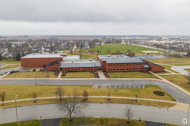 Mary Lou Cowlishaw Elementary School is located at 1212 SANCTUARY LN
NAPERVILLE, IL 60540.