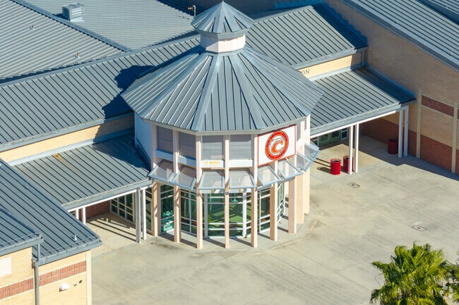 New Smyrna Beach High School, home of the Cudas, educates students in grades 9-12.
