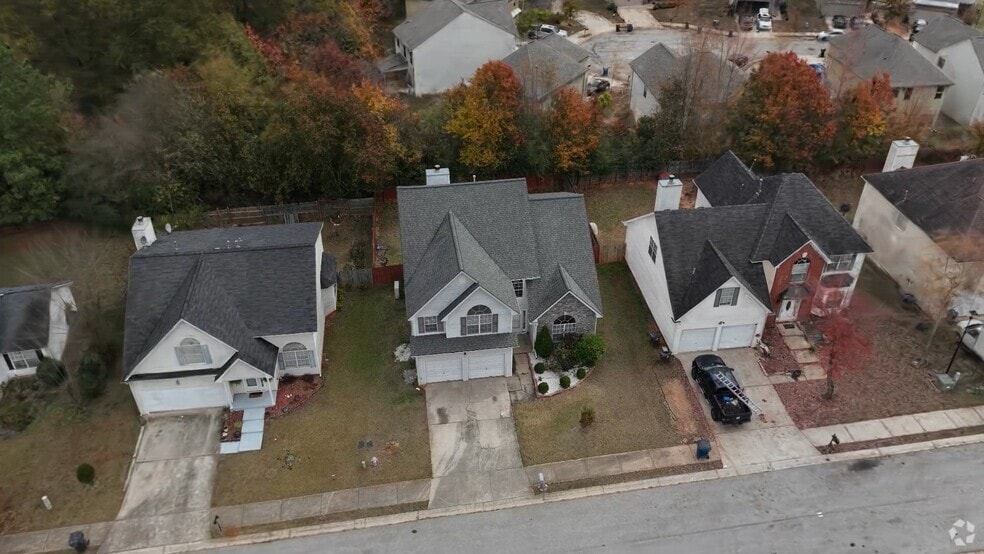 245 Vaness Dr, McDonough, GA 30253 - photo 2