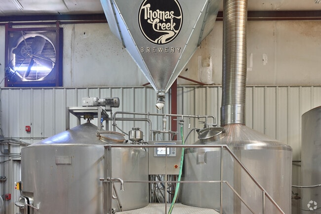 Thomas Creek brews up local flavor in Gantt, South Carolina.