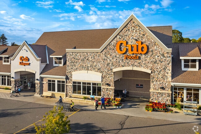 Convenient grocery shopping is available at Cub Foods on Larpenteur Ave.