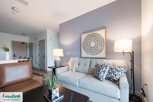 39 Railroad Ave unit 215.1412388, Haverhill, MA 01835 - photo 2