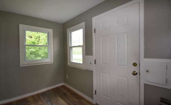 89 Pecks Rd, Pittsfield, MA 01201 - photo 3