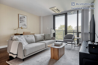 5910 N Sheridan Rd Unit FL3-ID925, Chicago, IL 60660