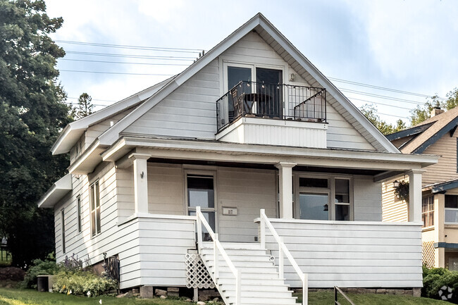 The modest-sized homes of Central Hillside can fetch the best prices in Minnesota.