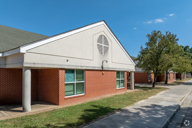 The campus of Dupont Elementary School.