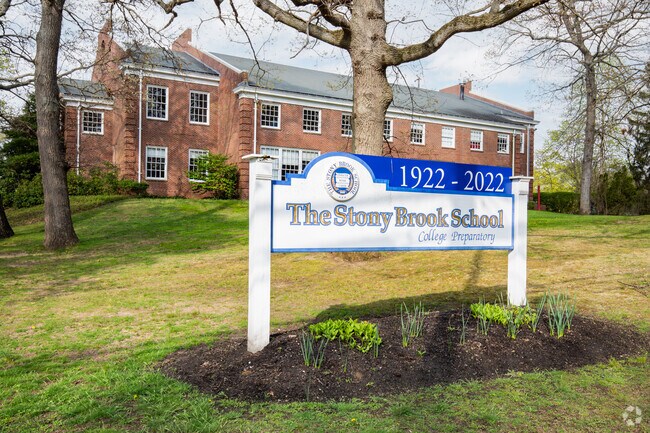 The Stony Brook School is a private school in Stony Brook, NY.